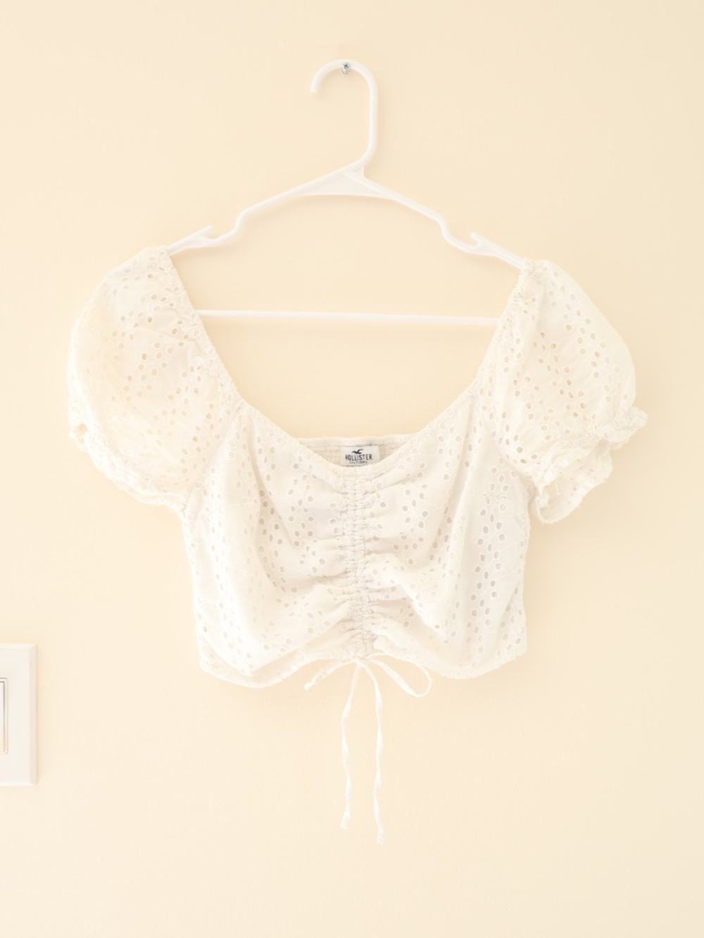 Hollister Cotton Floral Eyelet Cap Puff Sleeves White Crop Top Small Renfaire